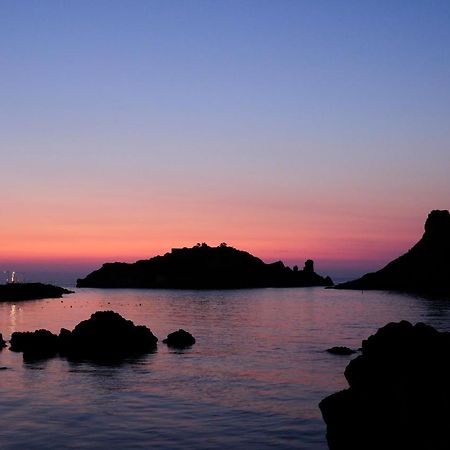 Oasis Bed & Breakfast Aci Castello Exterior photo