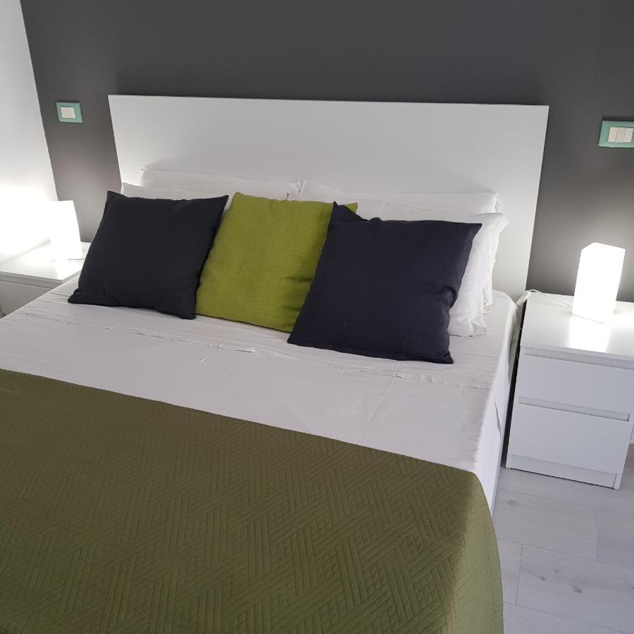 Oasis Bed & Breakfast Aci Castello Exterior photo