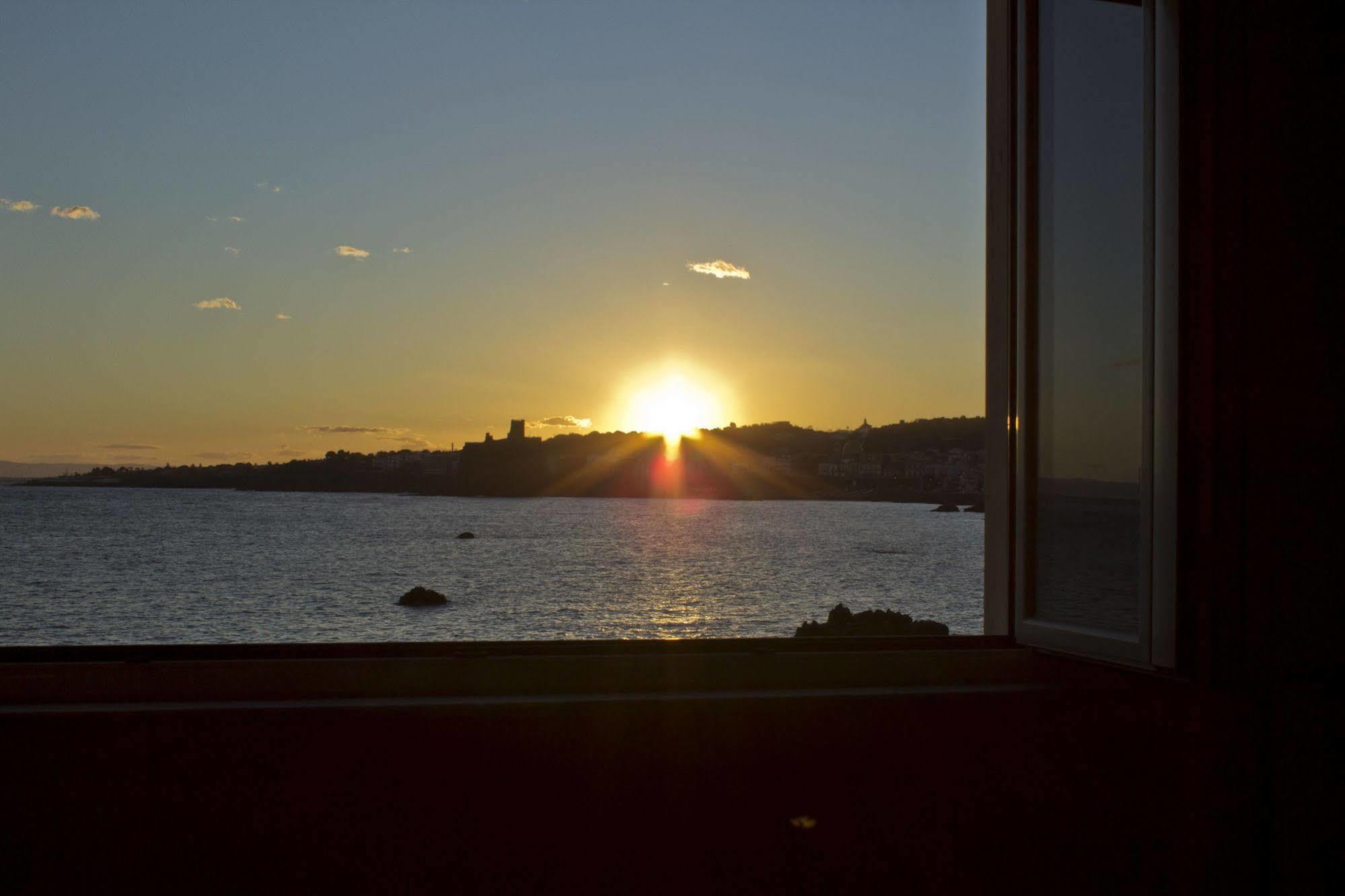 Oasis Bed & Breakfast Aci Castello Exterior photo